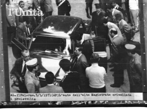 Gli anni 70 tra diritti civili, stragi e Leone presidente – (1971)